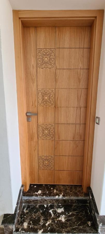 Luxueux Appartement Downtown Rabat Exterior photo
